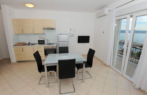 Podstrana Apartment | Apartment in Podstrana-Sv.Martin with Seaview, Terrace, Air condition, WIFI (5117-2)