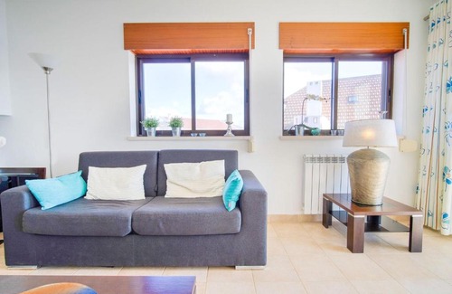 Sao Martinho do Porto Apartment | Apartment in a luxurious complex in the center