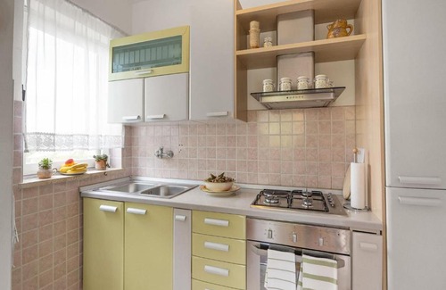 Rakalj Apartment | Apartment in Rakalj near Rock Beach