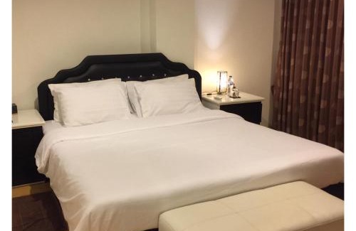 Talat Nuea Apartment | Apartment in Ranghill Residence Phuket