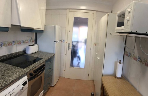 Denia Apartment | Apartment in residence with swimming pool. Beach 200m away. Center 15min walk