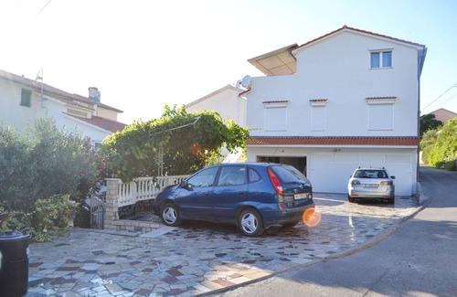 Rab Town Apartment | Apartment in Supetarska Draga with Seaview, Terrace, Air condition, WIFI (4551-3)