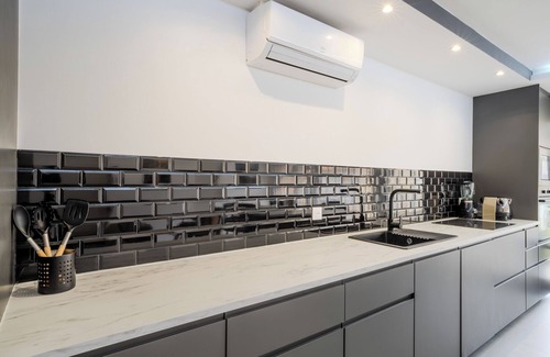 Saint-Tropez Apartment | Apartment in Saint-Tropez Near Center and Beaches