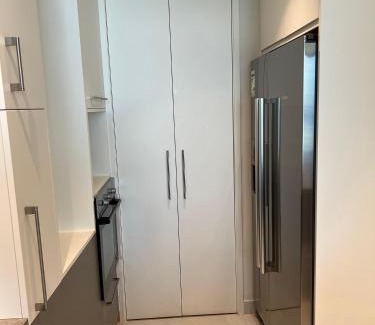 Worli Apartment | Apartment in South Bombay