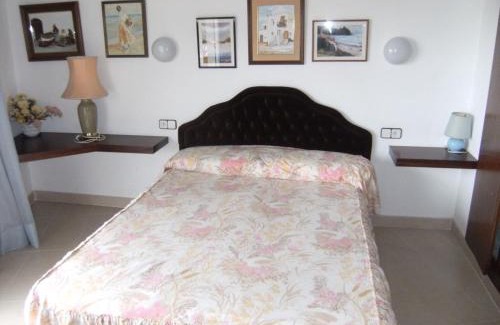 L'Estartit Apartment | Apartment in Spain near Sandy Beach & Pool