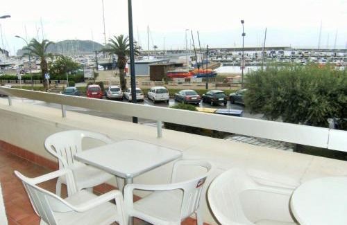 L'Estartit Apartment | Apartment in Spain with Marina Views