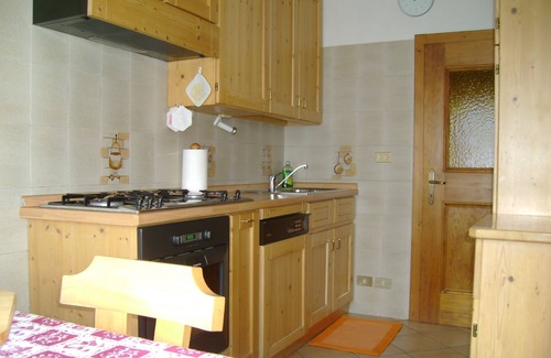Laggio di Cadore Apartment | APARTMENT IN THE WHITE MAGIC OF THE DOLOMITES