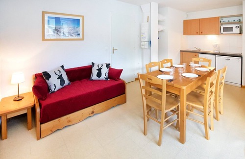 Bramans Apartment | Apartment in Termignon near Ski Gondola