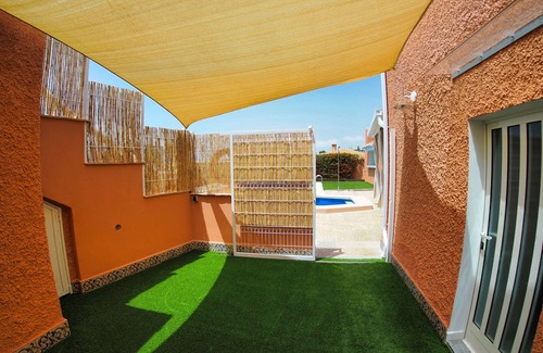 Los Puertos Apartment | Apartment in Terracotta house