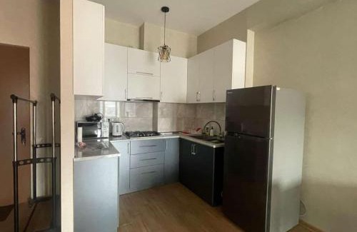 Saburtalo Apartment | apartment in Tetris building Piramida, 150m from the State subway