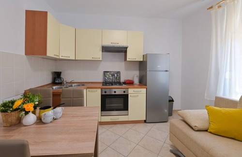 Novalja Apartment | Apartment in the center with balcony for 5