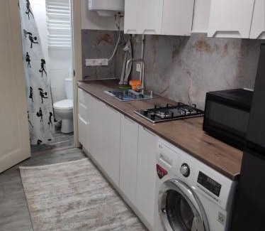Chernovtsy Apartment | Apartment in the center for 1-3 people