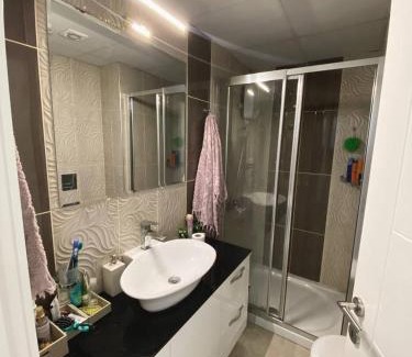 Mezetli Apartment | apartment in the city