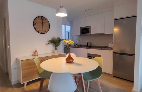 Fuengirola City Centre Apartment | Apartment in the heart of Fuengirola, 50 m from the beach. With 2 bedrooms and 2 bathrooms