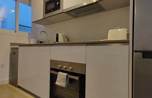 Fuengirola City Centre Apartment | Apartment in the heart of Fuengirola, 50 m from the beach. With 2 bedrooms and 2 bathrooms