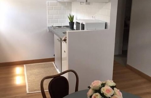 Narbonne Apartment | Apartment in the heart of town in DRC T2 renovated by architect, air conditioned, quiet.