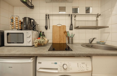 Saint-Etienne Apartment | Apartment in the heart of Toulouse with terrace