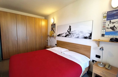 Sestriere Resort | Apartment in the Olympic village near the center 100 meters from the lifts