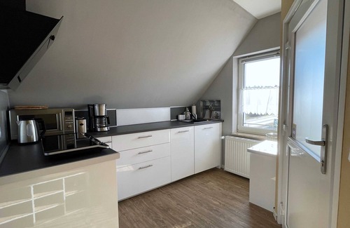 Kroeslin Apartment | Apartment in the red house - apartment