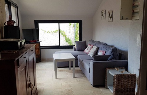 Cajarc Apartment | Apartment in the village for 4 pers/55E/ night