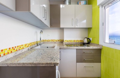 Torremolinos Apartment | Apartment in Torremolinos with Sea Views