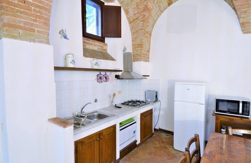 Collesanto Apartment | Apartment in Umbria near Lake Trasimeno