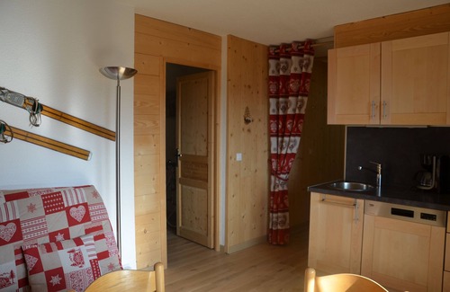 Val-Thorens Apartment | Apartment in VAL THORENS from 2 to 6 people ski on foot 50 m from ESF