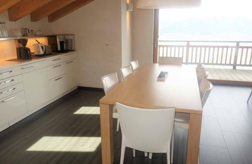 Veysonnaz Apartment | Apartment in Veysonnaz near Gondola & Spa