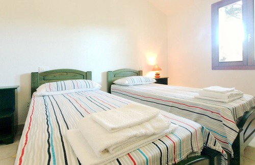 Cala Liberotto Apartment | Apartment in villa in Cala Liberotto directly on the beach.