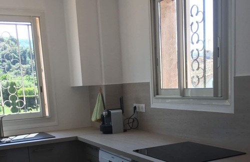 Pegomas House | Apartment in villa