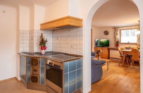 Wald im Pinzgau Apartment | Apartment in Wald near Krimml Waterfalls