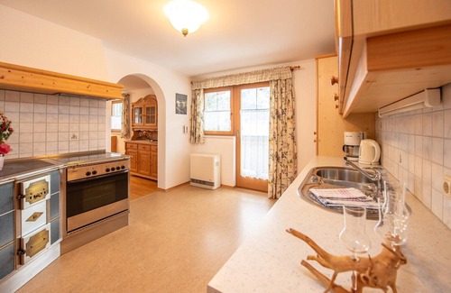 Wald im Pinzgau Apartment | Apartment in Wald near Krimml Waterfalls