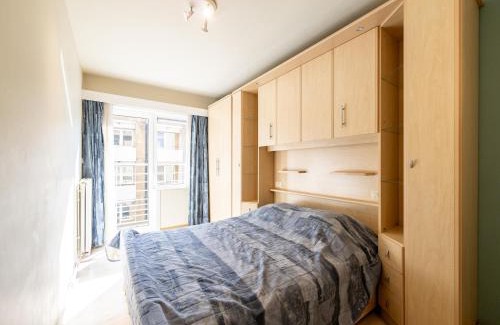 Blankenberge Apartment | Apartment in Zeedijk with Sea View Terrace