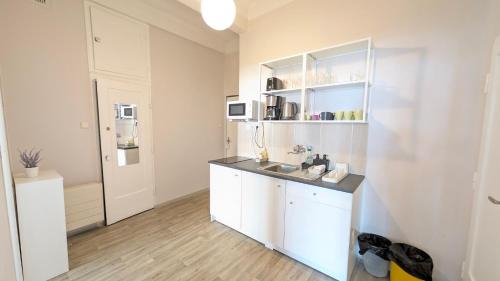 Zizkov Apartment | Apartment in Zizkov -202-