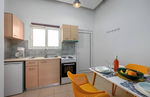 Ixia Apartment | Apartment 'Ioli Ialysos Sea' with Private Garden, Wi-Fi and Air Conditioning