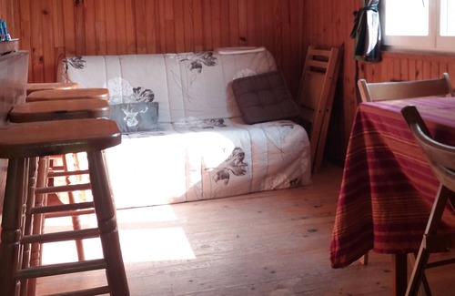 La Llagonne Apartment | Apartment '' Isard '' in chalet space altitude