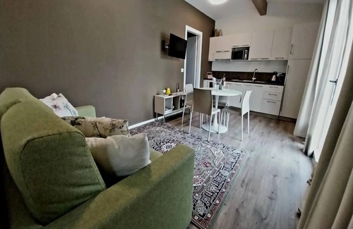 Torbiato di Adro Apartment | Apartment in Iseo with Pool