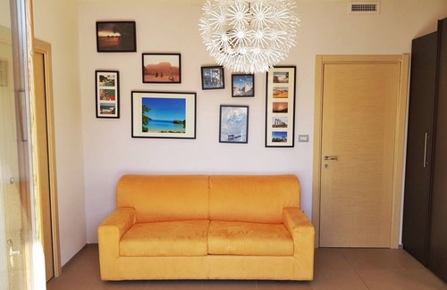 Francavilla al Mare Apartment | Apartment in Francavilla, sea view, large, modern with climate and parking.