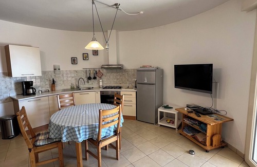 Manduria Apartment | Apartment Villa Mare San Pietro in Bevangne with sea view, terrace, garden