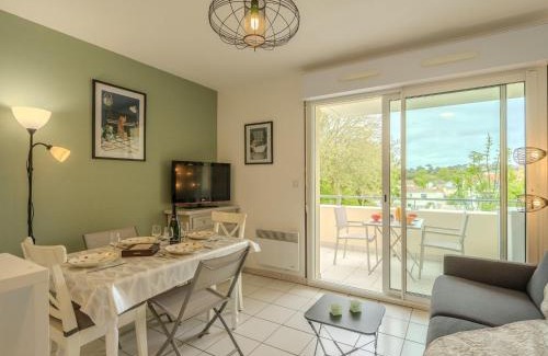 Vaux-sur-Mer Apartment | Apartment Jardins de Pontaillac-5 by Interhome