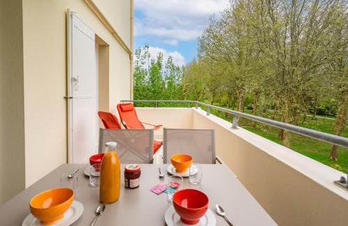 Vaux-sur-Mer Apartment | Apartment Jardins de Pontaillac-5 by Interhome