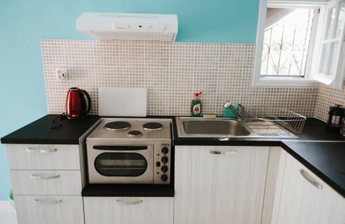 Sarlata Apartment | Apartment 'Jerry' with Mountain View, Wi-Fi and Air Conditioning