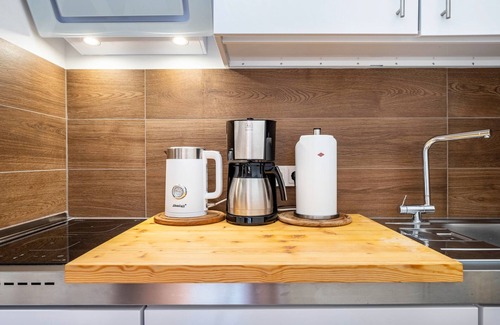 Eschbach Apartment | Apartment 'Jette' with Mountain View, Private Terrace and Wi-Fi