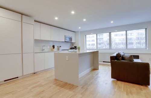 Radnor - Fort Myer Heights Apartment | Apartment Just 10 Minutes Away to Airport