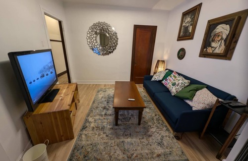 Maisonneuve Apartment | Apartment just 5 minutes from the Olympic Stadium and right in the park!