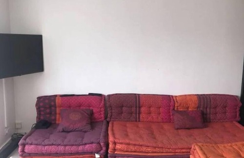 Mont-Mesly Apartment | Apartment just outside Paris