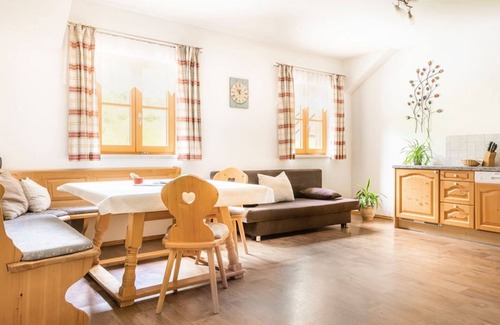 Hintersee Apartment | Apartment "Königsberg" 4-5Personen - Organic farm Vorderbärnau