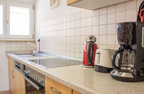 Lautenbach Apartment | Apartment 'Kirschzauber' with Shared Terrace, Balcony and Wi-Fi