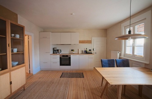 Offenburg Apartment | Apartment 'Klein' with Shared Garden and Wi-Fi