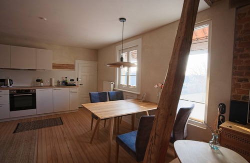 Offenburg Apartment | Apartment 'Klein' with Shared Garden and Wi-Fi